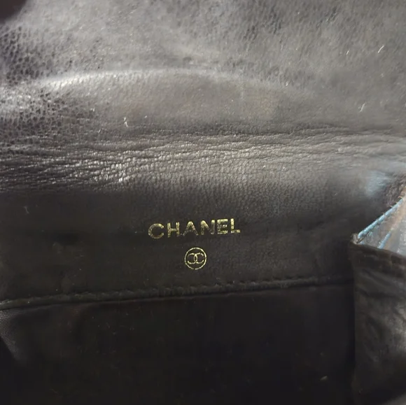 Chanel Caviar Leather Wallet - Picture 6 of 16